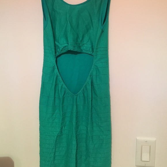 Bodycon Bebe dress - Picture 3 of 5